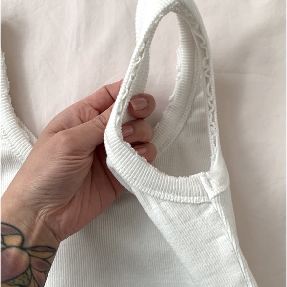 NWOT Crop tank top x2, size small, coral and white - Picture 7 of 12